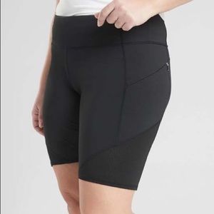 Athleta Contender 9 Shorts